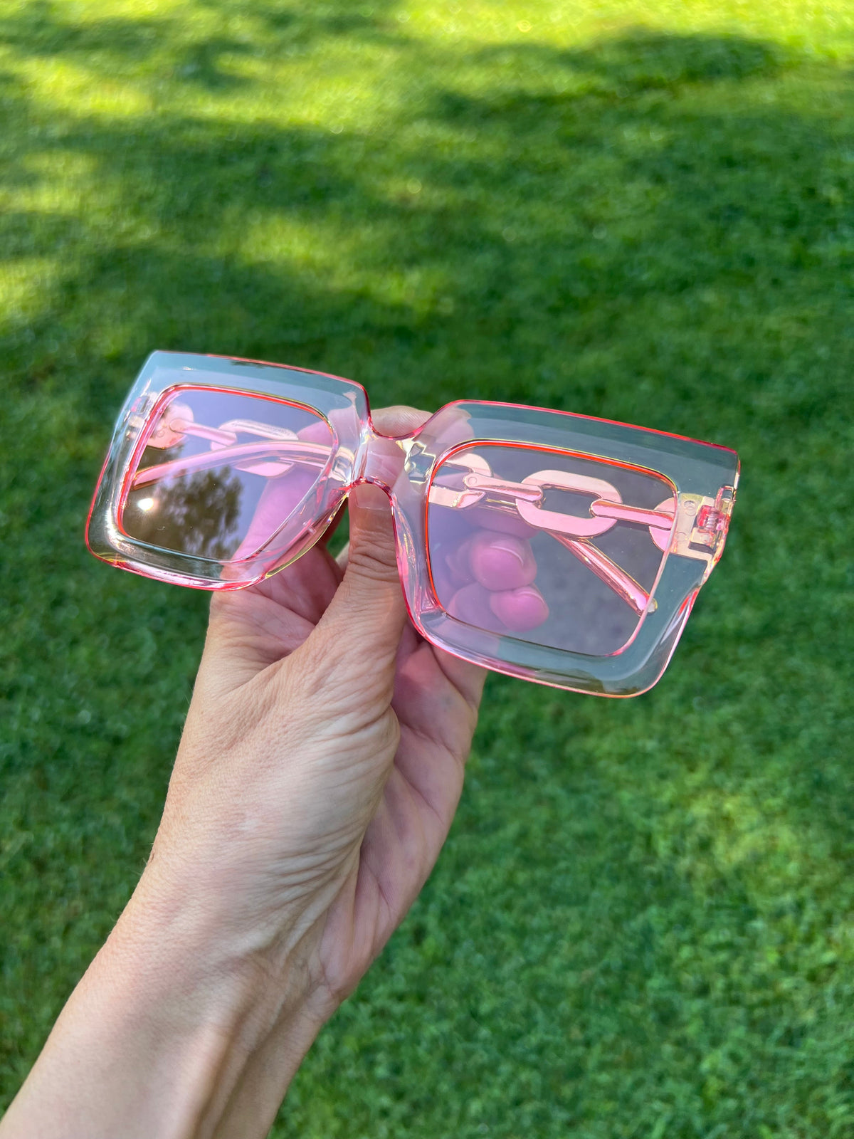 Cheap & Cute Sunglasses – Trendy Everyday Loser Sunnies