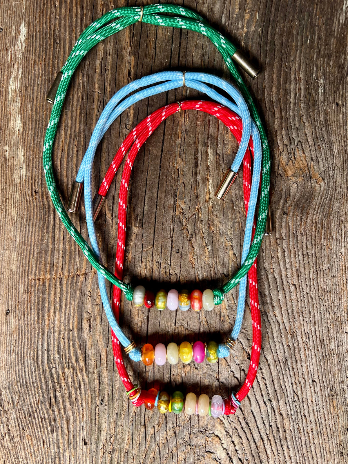 Adjustable Paracord Charm Necklace – Bold Dopamine Statement Strand