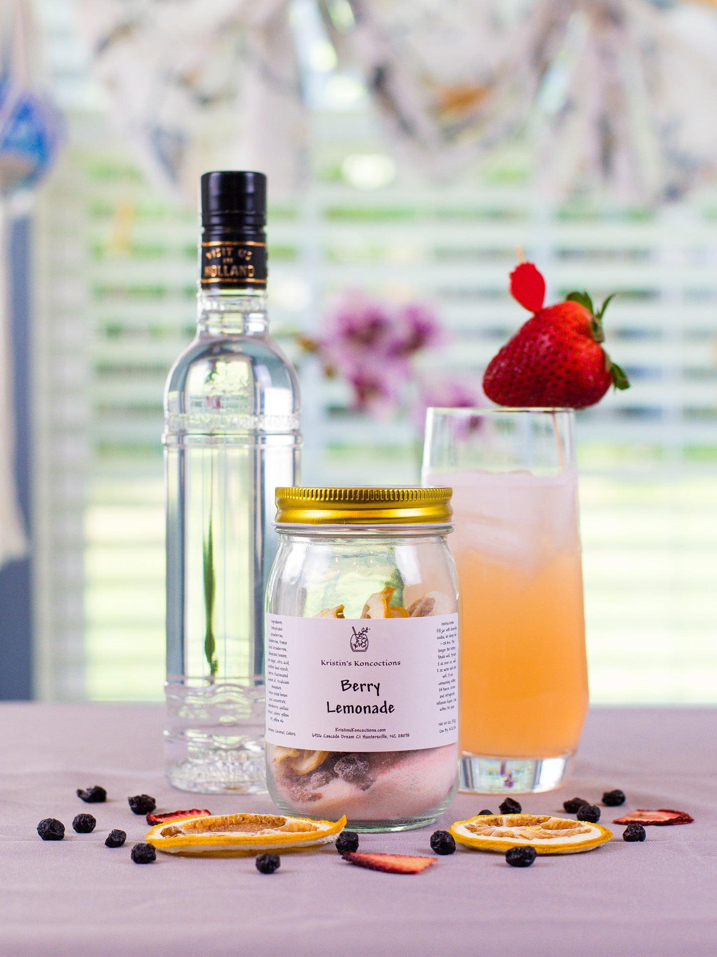 Christmas Cocktail Stocking Stuffers – Handcrafted Holiday Cocktail Kit