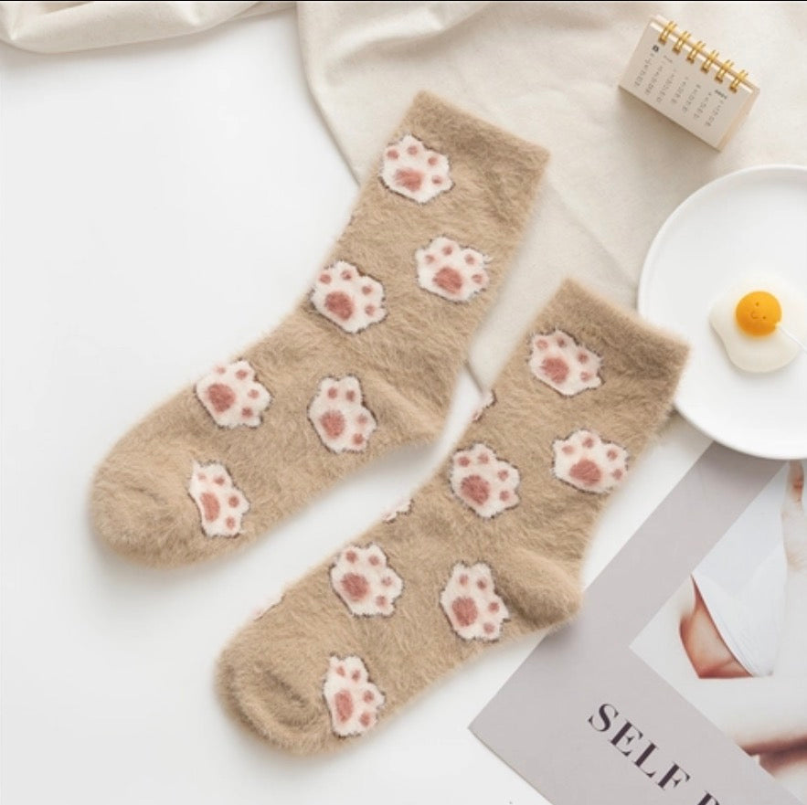 Cat Paw | Women’s Fuzzy Socks