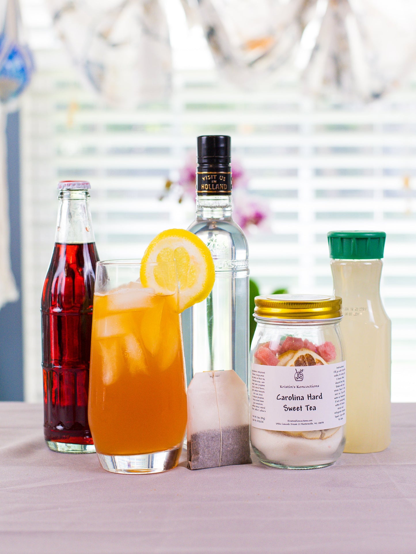 Christmas Cocktail Stocking Stuffers – Handcrafted Holiday Cocktail Kit