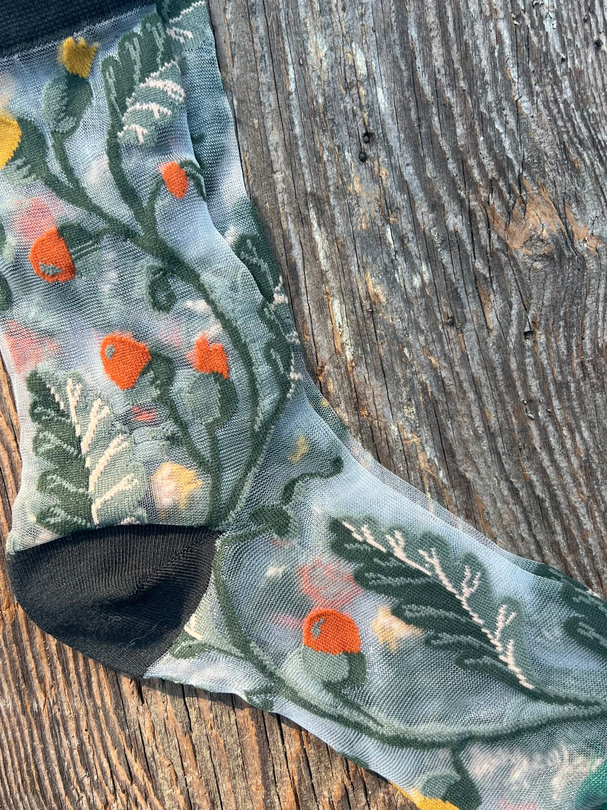 SHEER Boho Patterned Socks & Handmade Scrunchie Gift Set – Wild Marigold