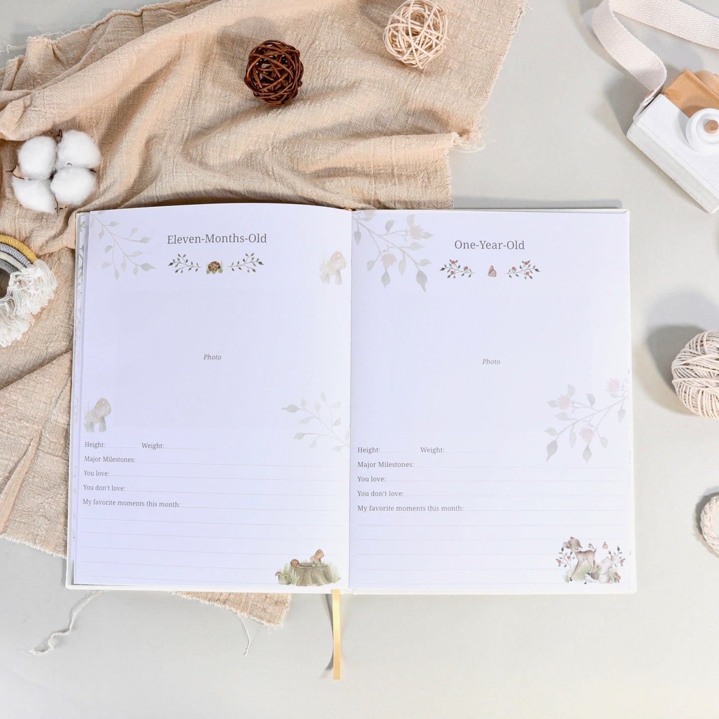 The Story of You: Fearfully and Wonderfully Made (Forest Friends) - Linen Baby Keepsake Book with Storage Box