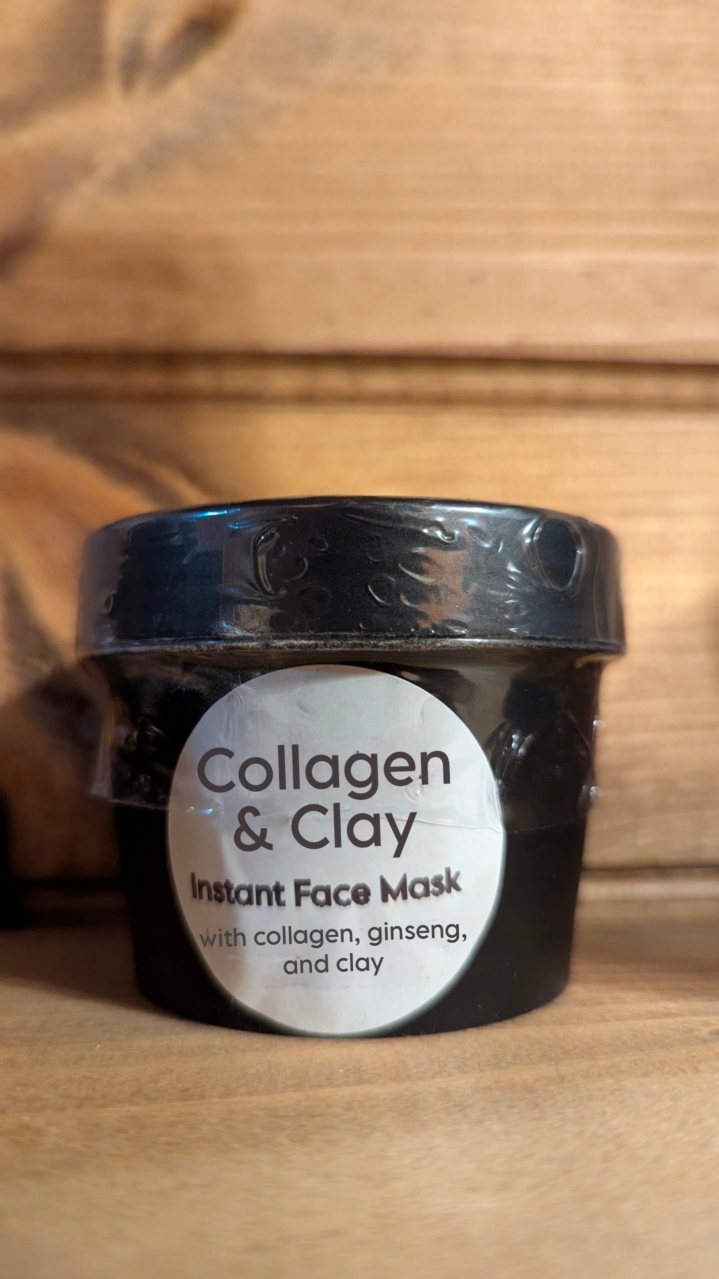 Collagen and Clay Instant Face Mask