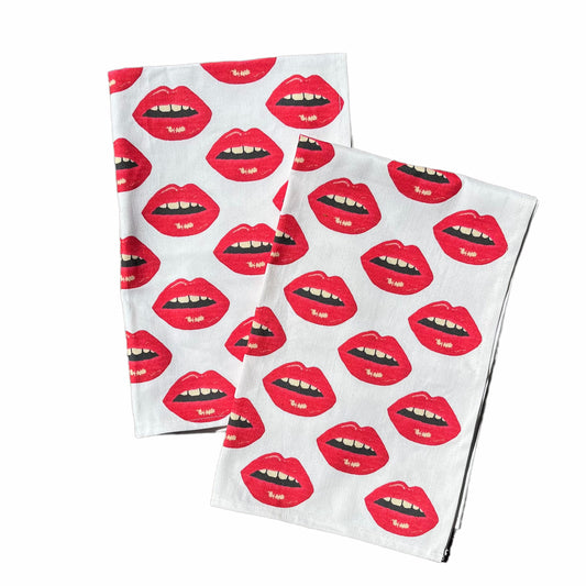 BISOUS BISOUS! tea towel