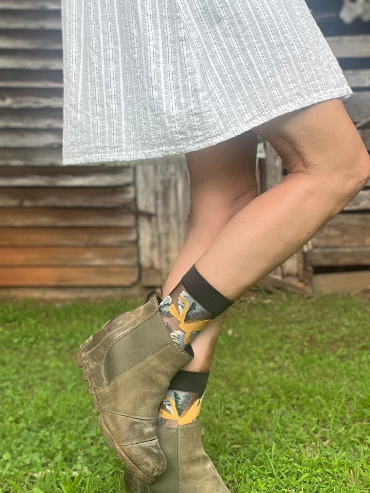 SHEER Boho Patterned Socks & Handmade Scrunchie Gift Set – Wild Marigold